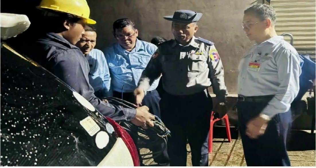 လှိုင်သာယာမြို့နယ်က 777 ပလတ်စတစ်စက်ရုံ ဓာတ်အားခိုးသုံးလို့ နစ်နာကြေး ကျပ်သန်း ၇၉၀၀ ကျော် ပြန်သွင်းခိုင်း